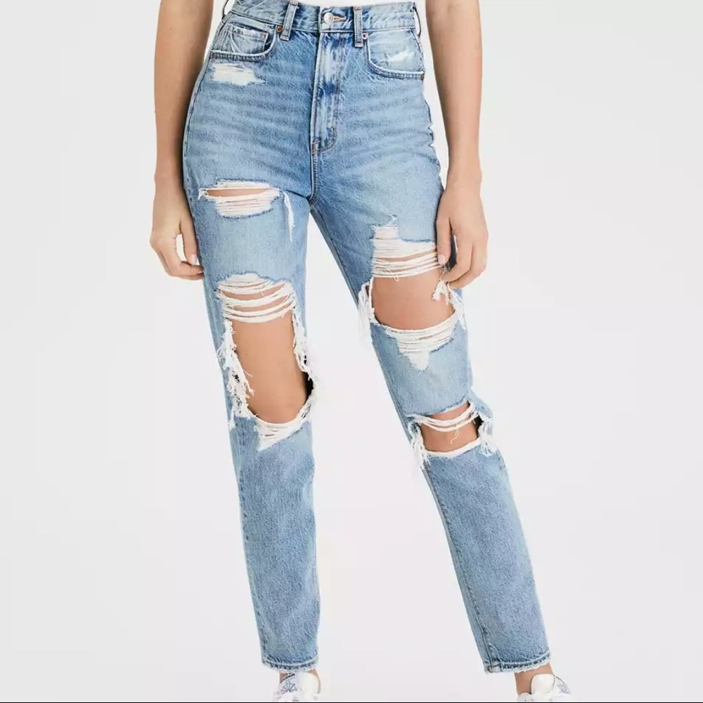 American Eagle mom jeans